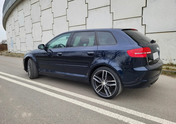 Audi A3 cena 31400 przebieg: 251000, rok produkcji 2012 z Ruciane-Nida małe 232